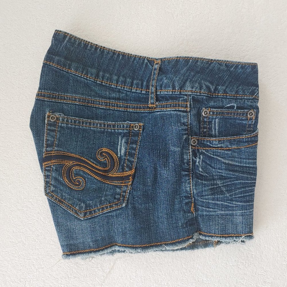 Candies Cut off frayed blue jean shorts Sz 5